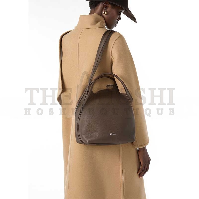 L0r0 P1ana LARGE BALE BAG FAN4646 (27*24*20cm) Master Quality